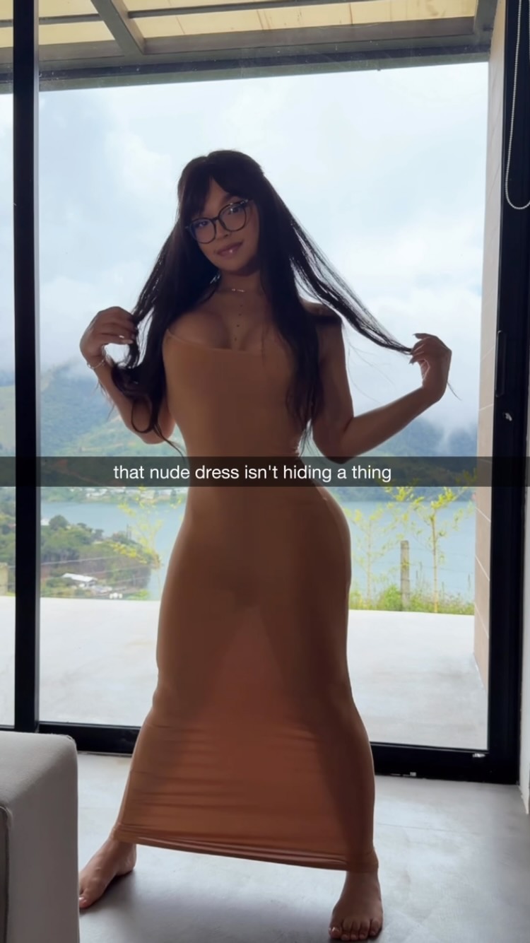 That nude dress isn't hiding a thing 👀